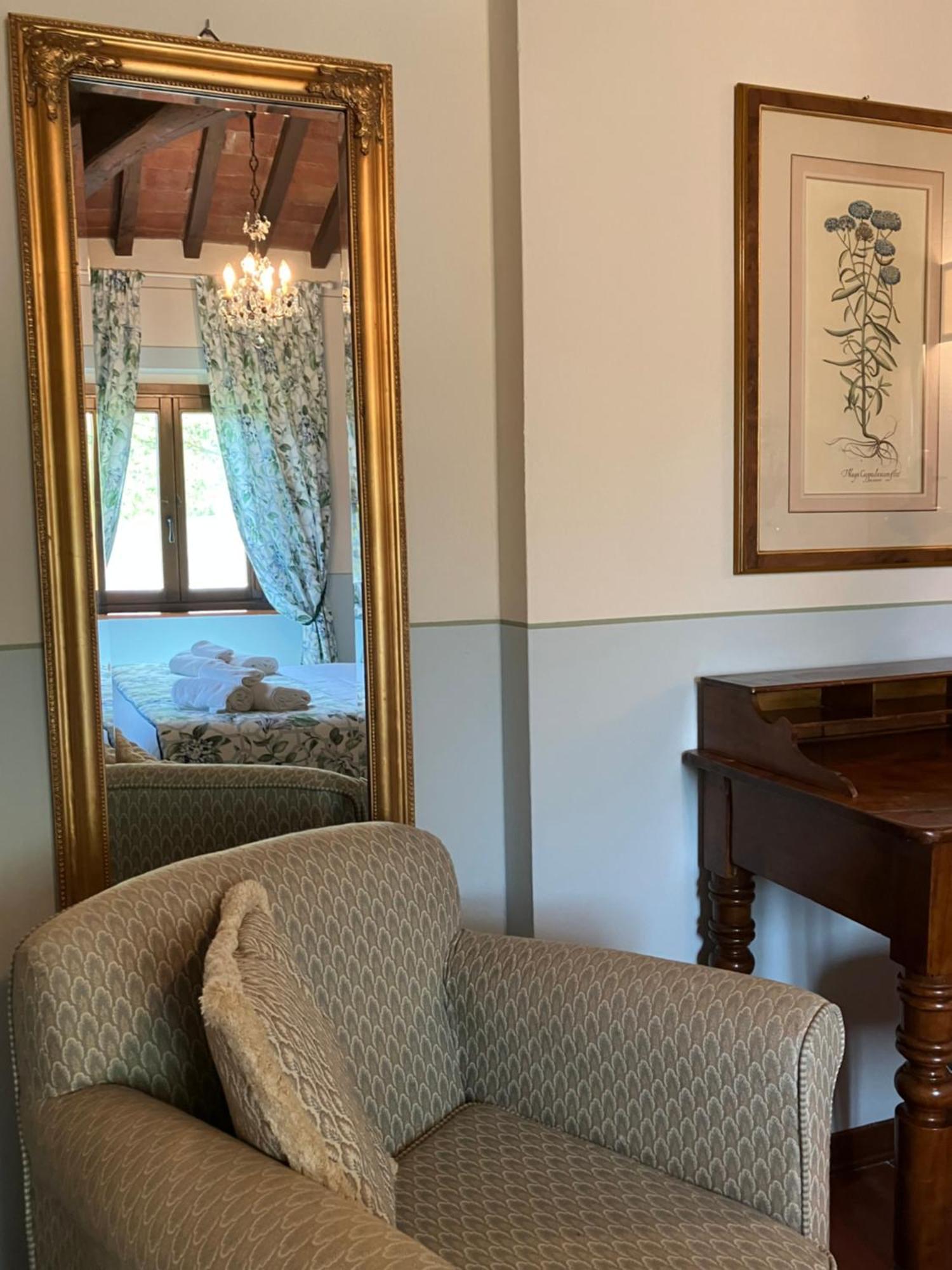 Borgo San Benedetto Guest House Montaione Luaran gambar
